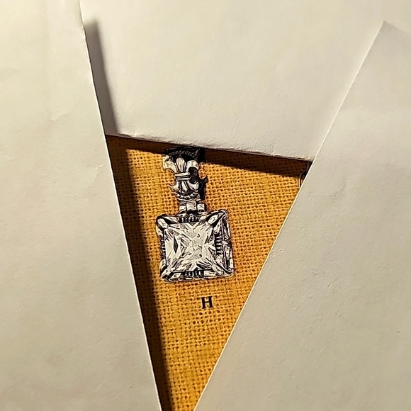 Silpada Uptown Sterling  Silver Cubic Zirconia  Pendant S0979 - Picture 7 of 7